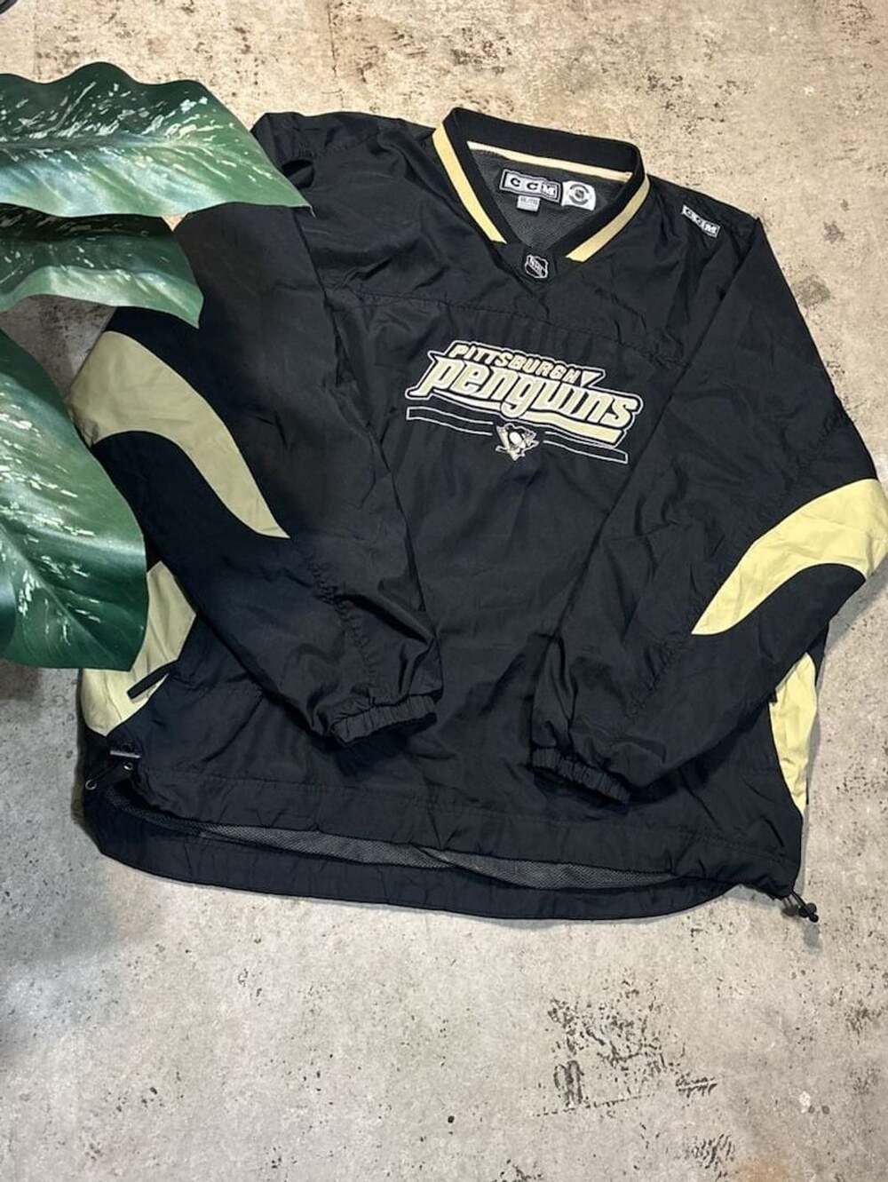 CCM Pittsburgh Penguins Pullover Jacket Size XXL Black NHL Hockey